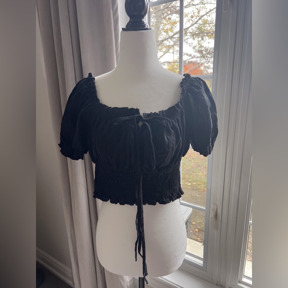 Cute sexy black top short sleeve Size：S-M